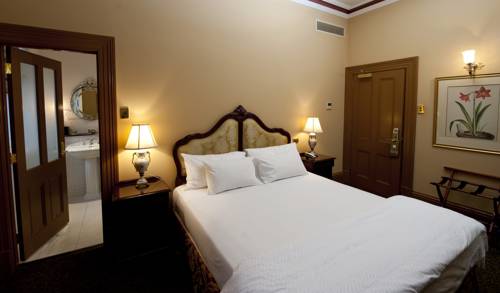 Imagen de la habitación del Hotel Craig's Royal. Foto 1