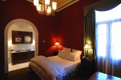 Imagen de la habitación del Hotel Craig's Royal. Foto 4