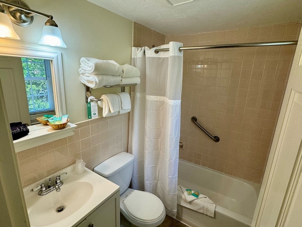 Imagen de la habitación del Hotel Craigville Beach Inn. Foto 17