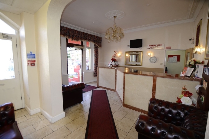 Imagen de los interiores del Hotel Cranbrook. Foto 19