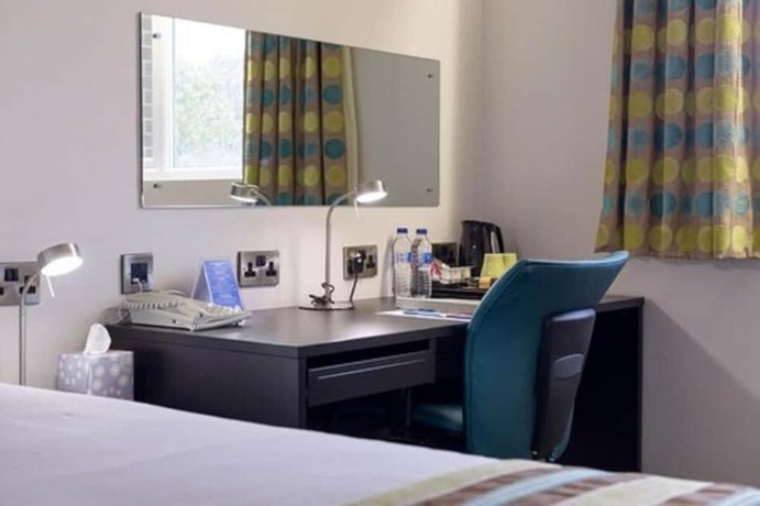 Imagen de la habitación del Hotel Cranfield Management Development Centre. Foto 13