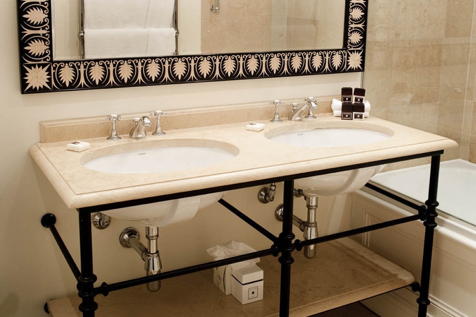 Imagen de la habitación del Hotel Cranley London. Foto 6