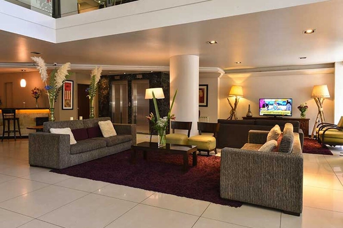 Imagen de los interiores del Hotel Crans Montana. Foto 9
