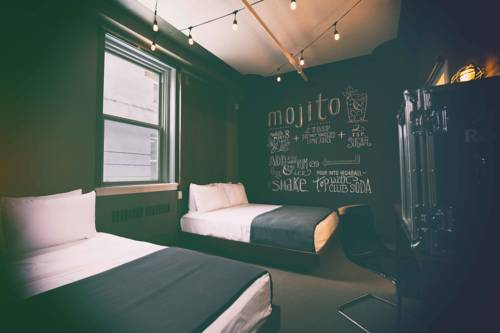 Imagen de la habitación del Hotel Crash Downtown Edmonton. Foto 9