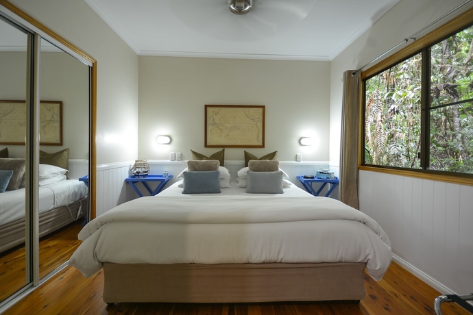Imagen de la habitación del Hotel Crater Lakes Rainforest Cottages. Foto 3