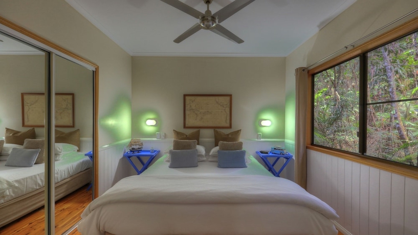 Imagen de la habitación del Hotel Crater Lakes Rainforest Cottages. Foto 6