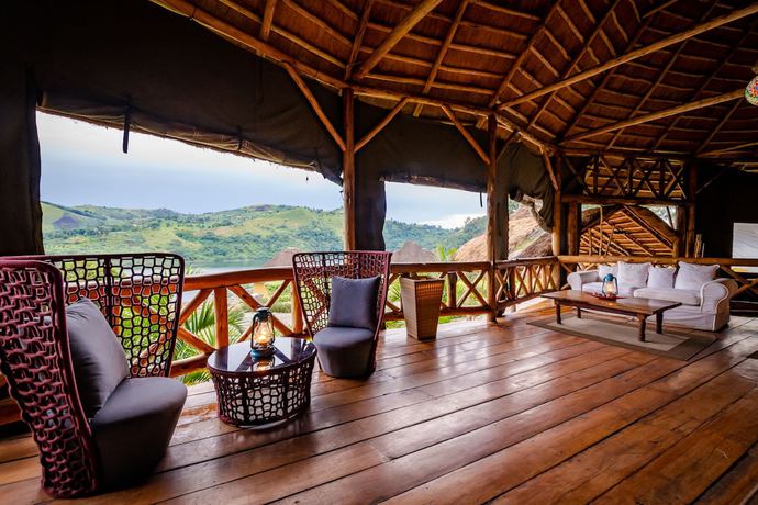 Imagen de los interiores del Hotel Crater Safari Lodge. Foto 14
