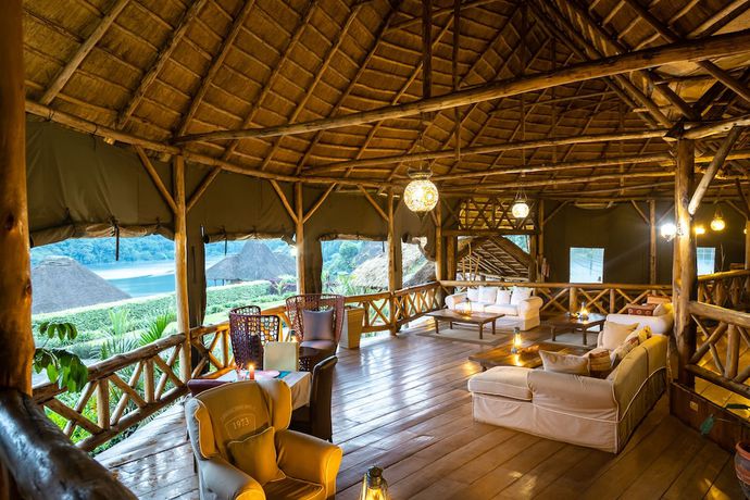 Imagen de los interiores del Hotel Crater Safari Lodge. Foto 18