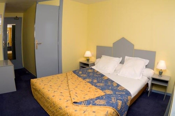 Imagen de la habitación del Hotel Crau. Foto 6