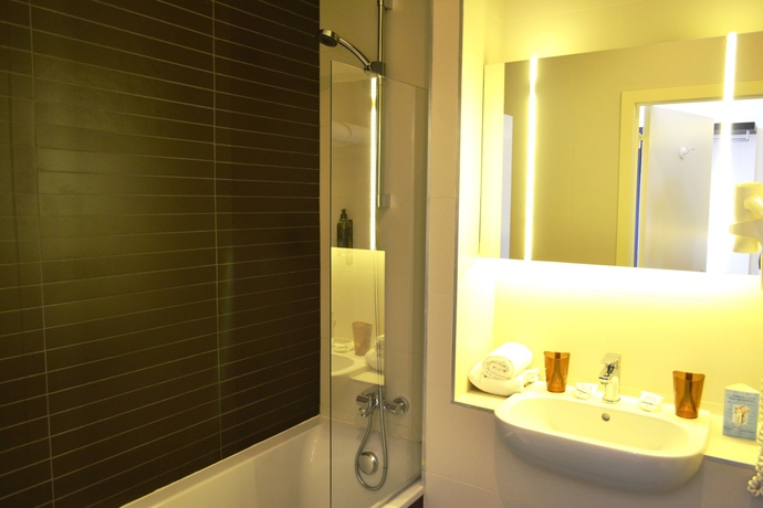 Imagen de la habitación del Hotel Craves. Foto 4