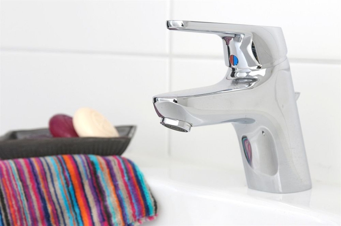 Imagen de la habitación del Hotel Craves. Foto 9