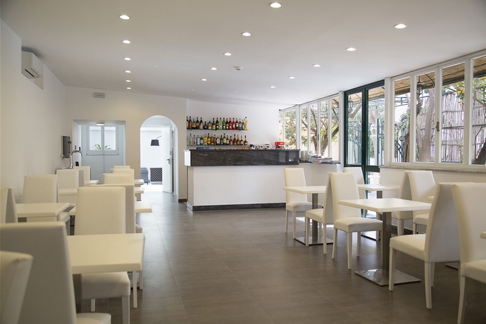 Imagen del bar/restaurante del Hotel Crawford. Foto 4