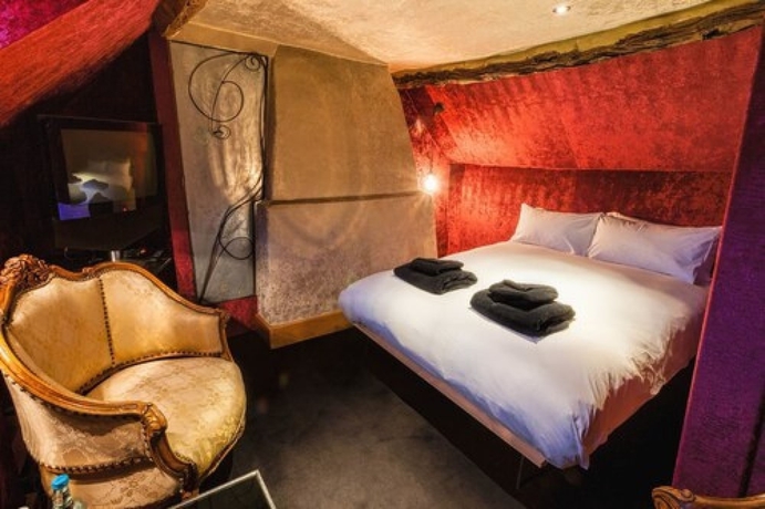 Imagen de la habitación del Hotel Crazy Bear. Foto 3