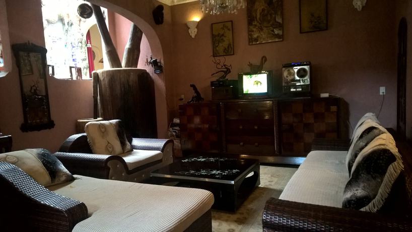 Imagen de los interiores del Hotel Crazy House. Foto 14
