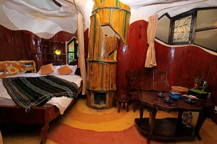 Imagen de la habitación del Hotel Crazy House. Foto 9