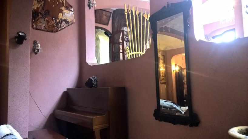 Imagen de los interiores del Hotel Crazy House. Foto 20