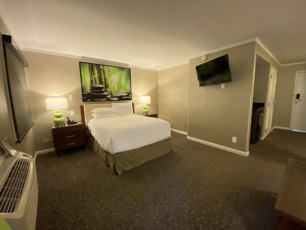 Imagen de la habitación del Hotel Creekside Inn. Foto 15