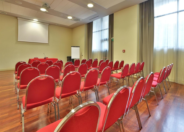 Imagen de los interiores del Hotel Cremona Palace. Foto 13