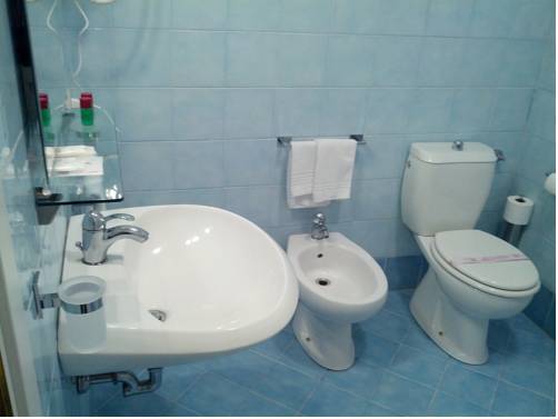Imagen de la habitación del Hotel Cremona Viale. Foto 7