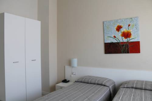 Imagen de la habitación del Hotel Cremona Viale. Foto 9
