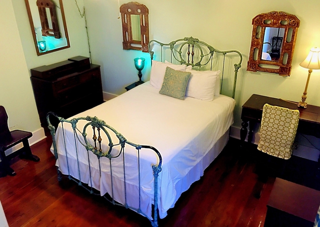 Imagen de la habitación del Hotel Creole Gardens Guesthouse and Inn. Foto 12