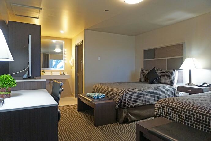 Imagen general del Hotel Crescent Bay Inn. Foto 4