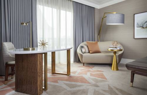 Imagen general del Hotel Crescent Court. Foto 1