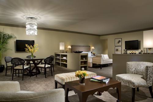 Imagen de la habitación del Hotel Crescent Court. Foto 4