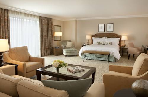 Imagen de la habitación del Hotel Crescent Court. Foto 10