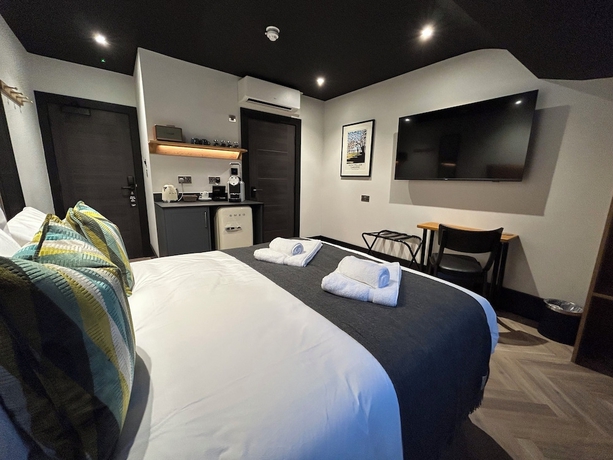 Imagen de la habitación del Hotel Crescent Place. Foto 2
