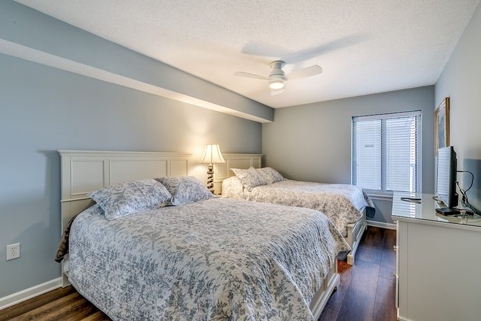 Imagen de la habitación del Hotel Crescent Shores By Condo-world. Foto 11