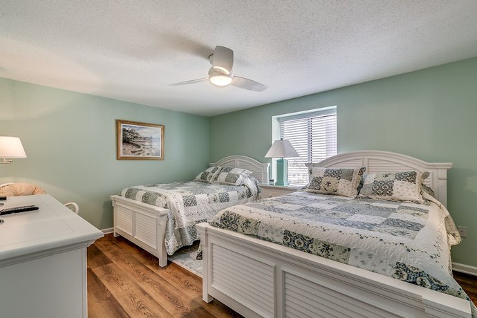 Imagen de la habitación del Hotel Crescent Shores By Condo-world. Foto 15