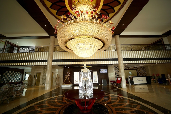 Imagen general del Hotel Crescent Spa And Resorts Indore. Foto 1