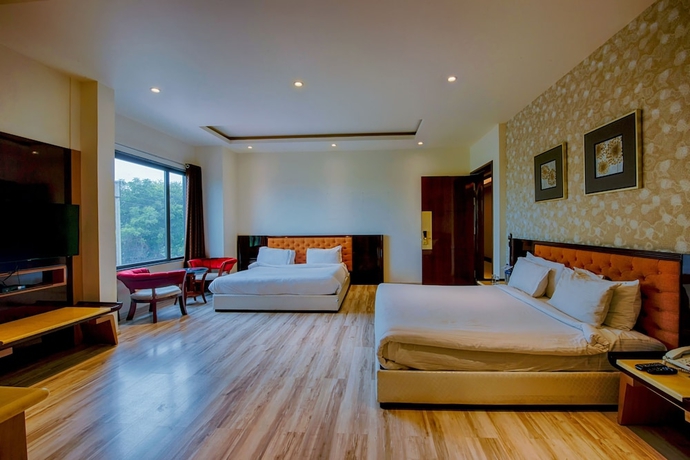 Imagen de la habitación del Hotel Crescent Spa And Resorts Indore. Foto 14