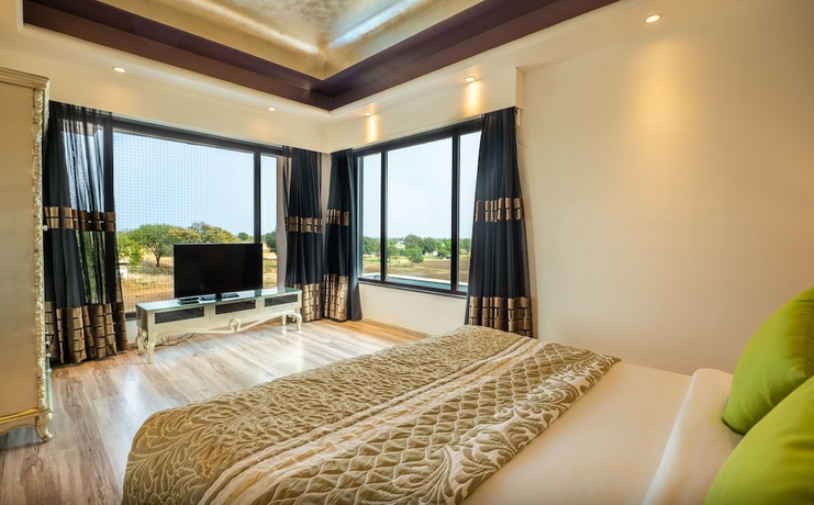 Imagen de la habitación del Hotel Crescent Spa And Resorts Indore. Foto 16