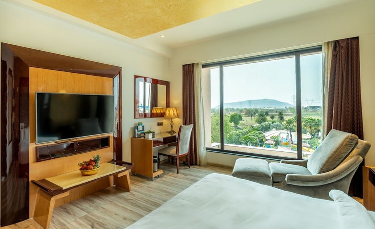 Imagen de la habitación del Hotel Crescent Spa And Resorts Indore. Foto 18