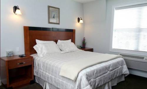 Imagen de la habitación del Hotel Crescent Suites. Foto 3