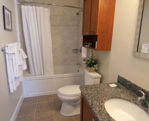 Imagen de la habitación del Hotel Crescent Suites. Foto 4