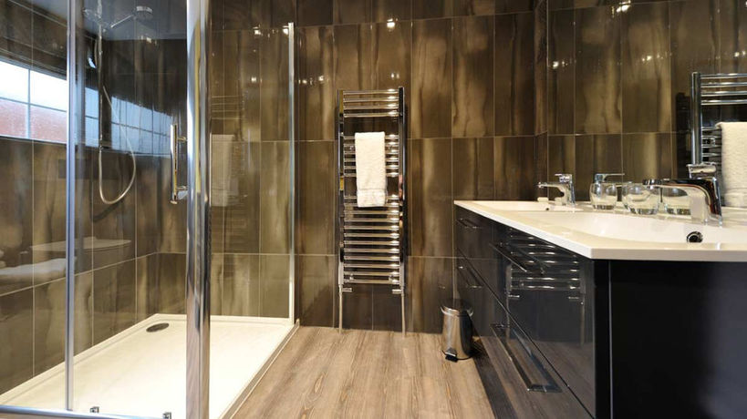 Imagen de la habitación del Hotel Crescent Turner. Foto 3