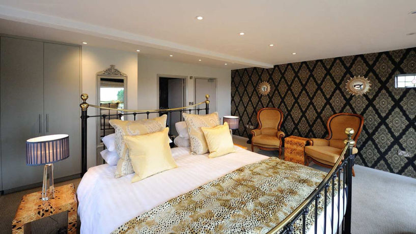 Imagen del bar/restaurante del Hotel Crescent Turner. Foto 2