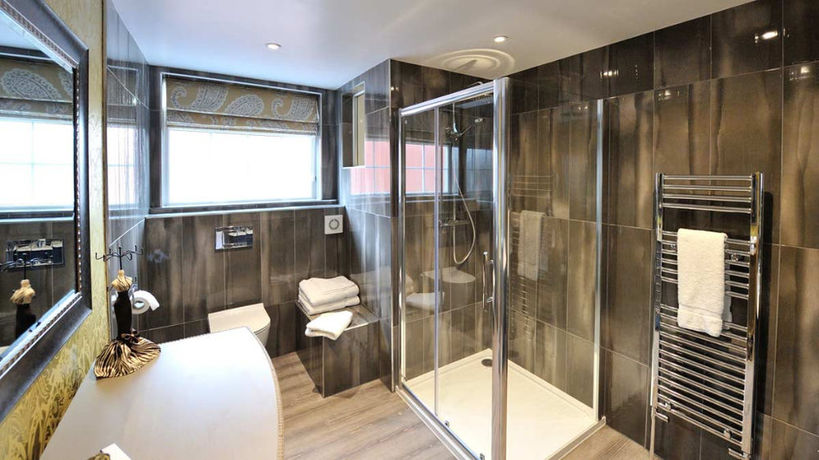 Imagen de la habitación del Hotel Crescent Turner. Foto 7