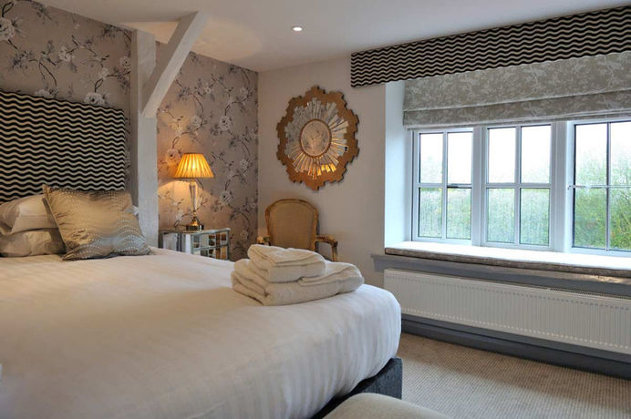 Imagen de la habitación del Hotel Crescent Turner. Foto 9