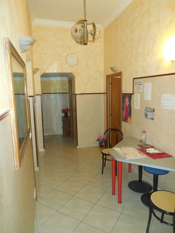 Imagen de los interiores del Hotel Cressy. Foto 11