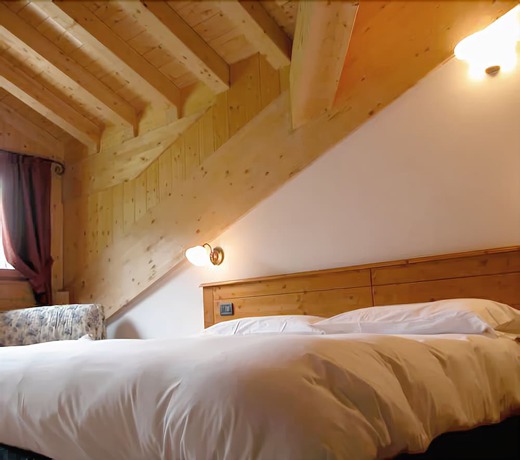 Imagen de la habitación del Hotel Crest Alpine Lodge and Spa. Foto 10