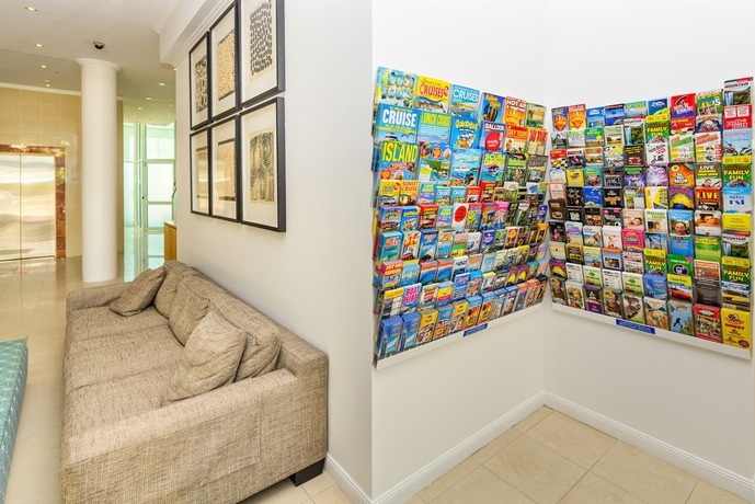 Imagen de los interiores del Hotel Crest Apartments. Foto 11