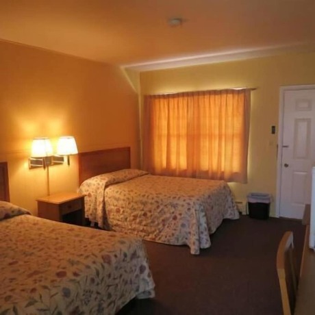 Imagen de la habitación del Hotel Crest Motel, Bartlett. Foto 15
