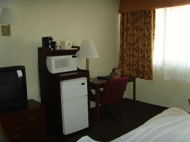 Imagen de la habitación del Hotel Crest Motel, Bartlett. Foto 16
