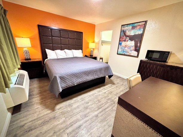Imagen de la habitación del Hotel Crest Motel, Corona. Foto 13