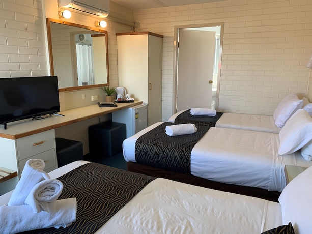 Imagen de la habitación del Hotel Crest Motor Inn. Foto 2