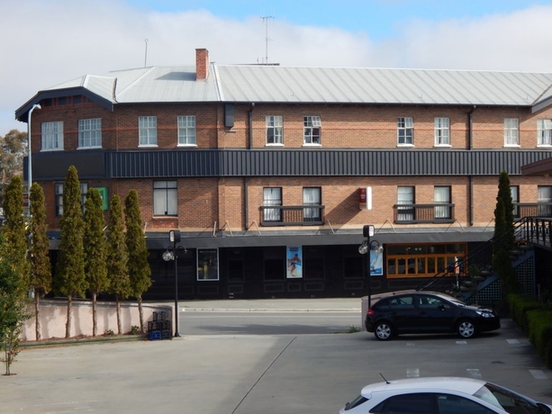 Imagen de la habitación del Hotel Crest Motor Inn. Foto 4